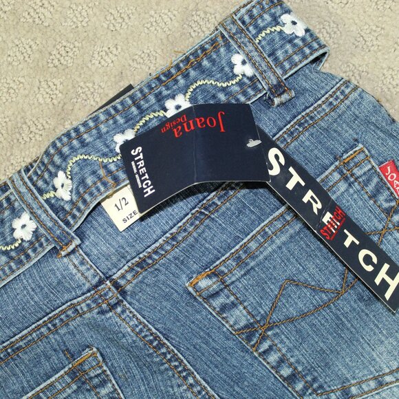 NWT Joana Design Women's Size 1/2 Floral Design Belted Jeans - Picture 3 of 8